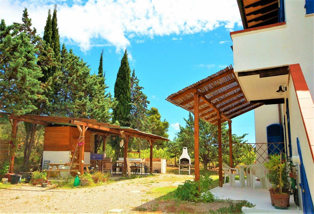 Casa Balena Bianca Apartamento Lacona Exterior foto